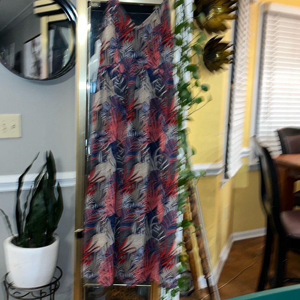 Sides, large multicolor blue worn once great condition 100% polyester maxi dress